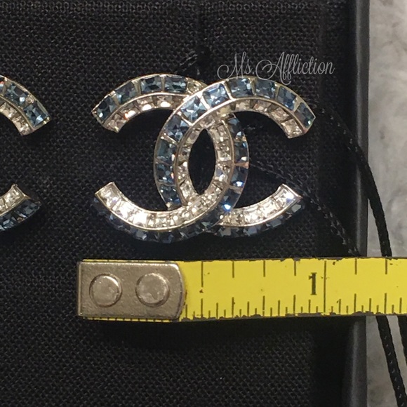 Sold Locally! CHANEL Authentic CC Crystal Earrings - Picture 5 of 8